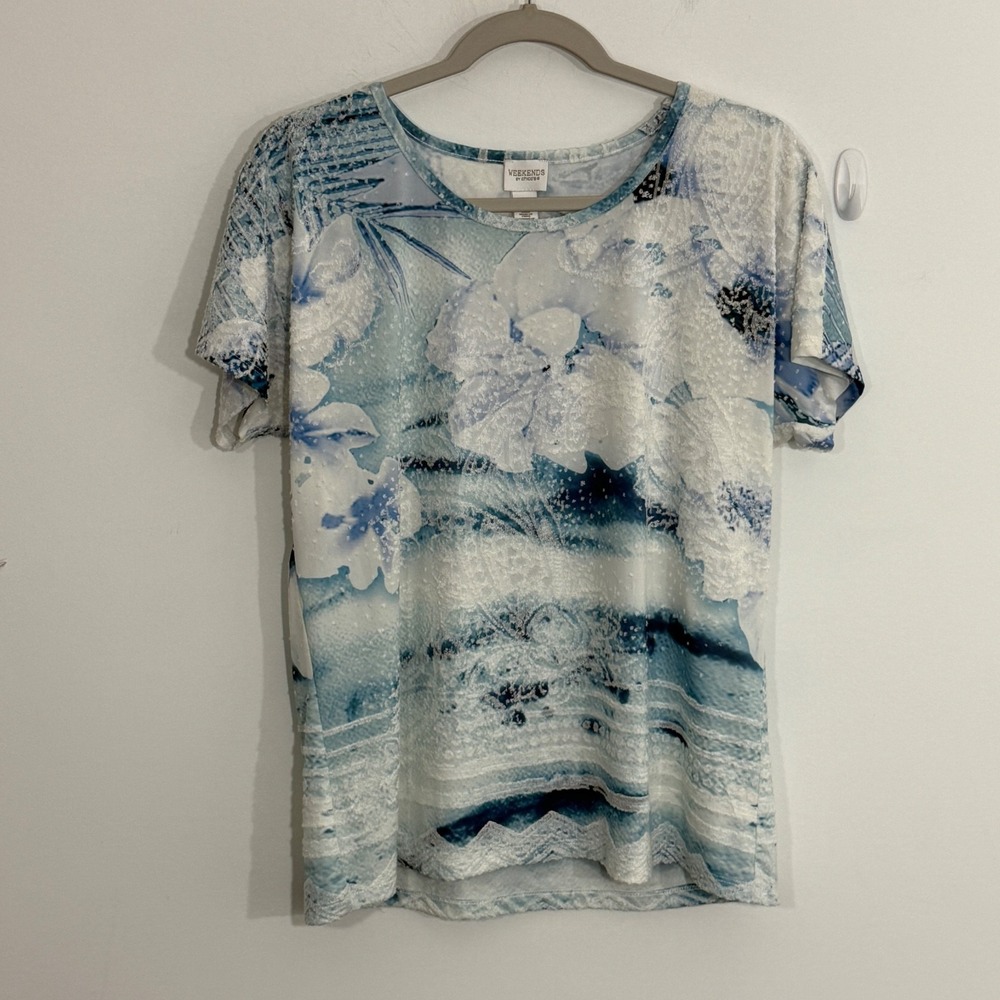 Chicos Womens Top 1 Blue Floral Textured Burnout Stretch Coastal Resort